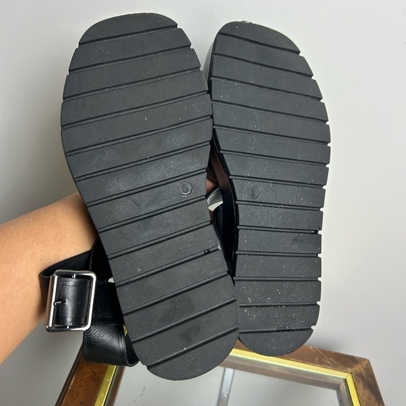 ASOS Design Chunky platform Black Leather Strapy Sandals Size 7 - Picture 9 of 11